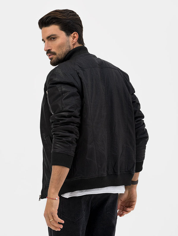 BLACK BOMBER JACKET